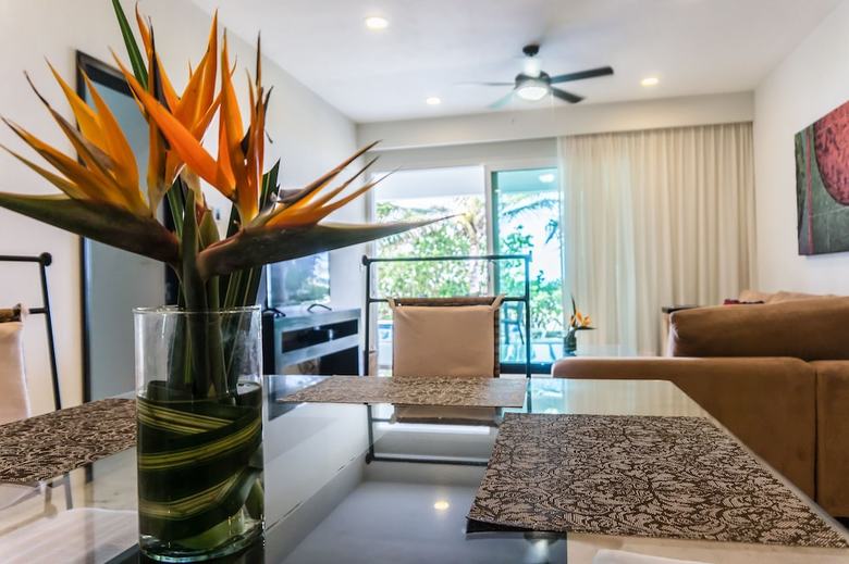 Casa Coral - Luxury Condos