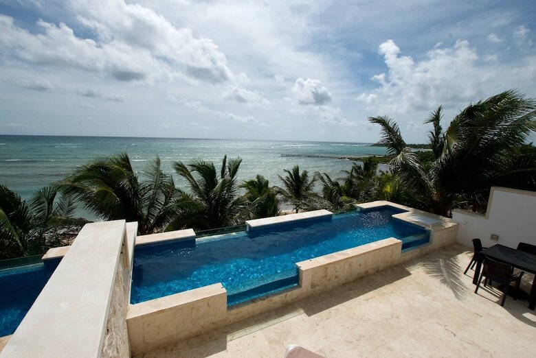 Casa Coral - Luxury Condos