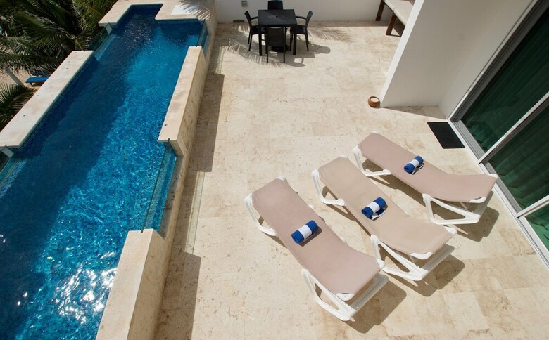Casa Coral - Luxury Condos