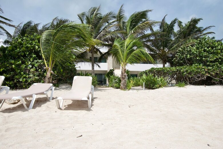 Casa Coral - Luxury Condos