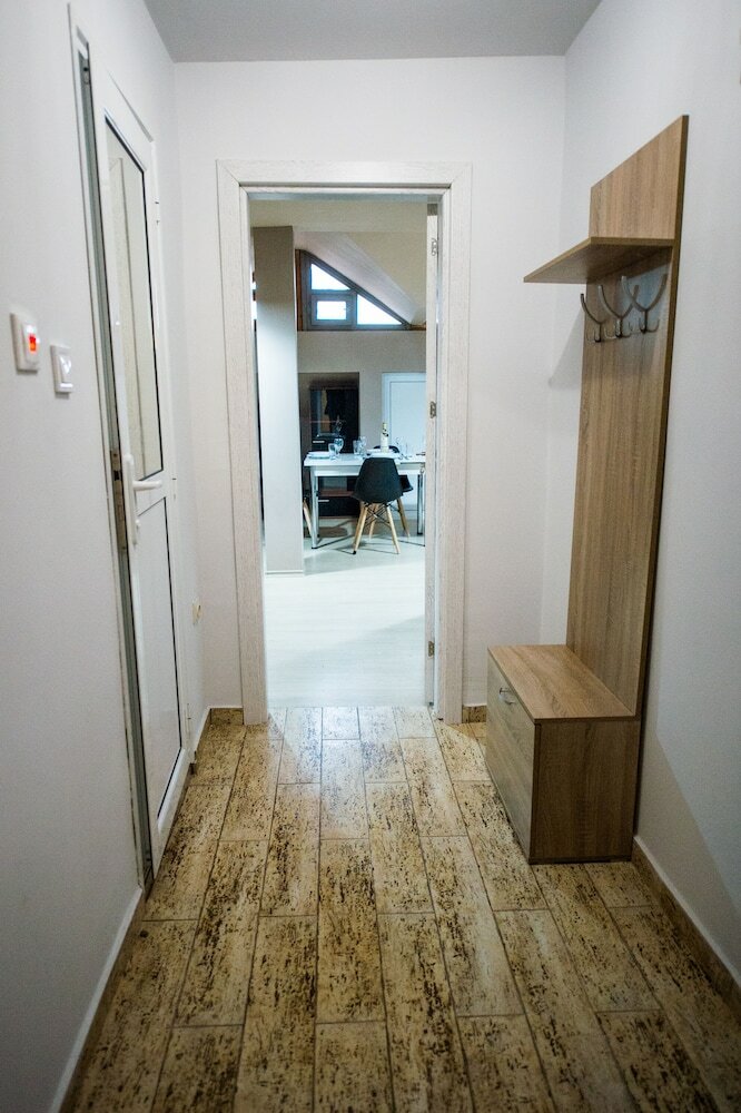 Apartamentos Aleks Lazur