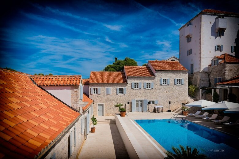 Hotel Martinis Marchi