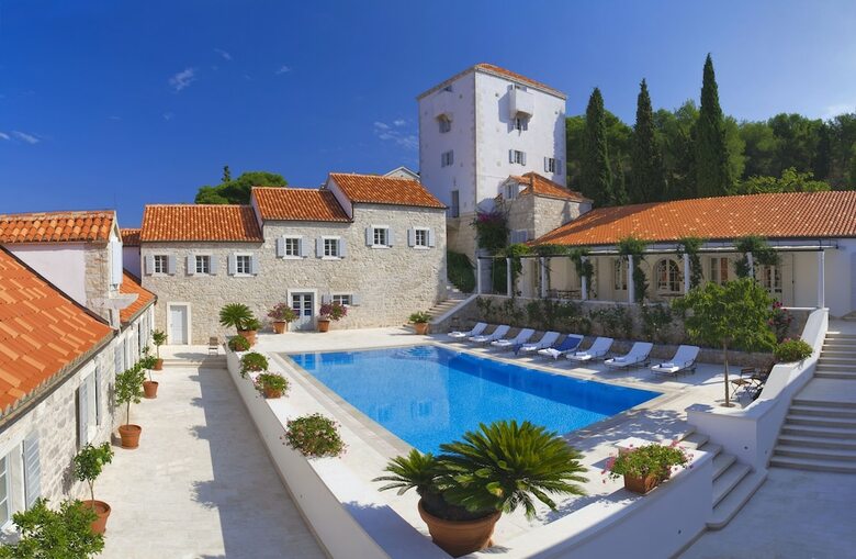 Hotel Martinis Marchi