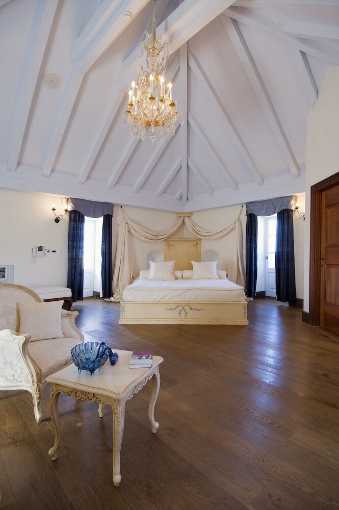 Hotel Martinis Marchi