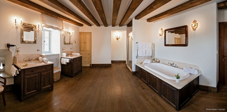 Hotel Martinis Marchi
