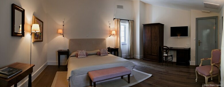 Hotel Martinis Marchi