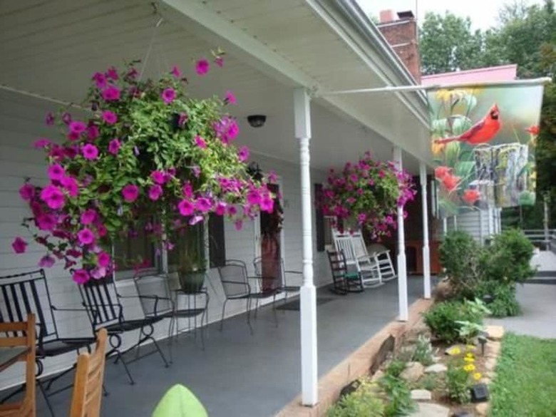 Blue Ridge Manor Bed And Breakfast