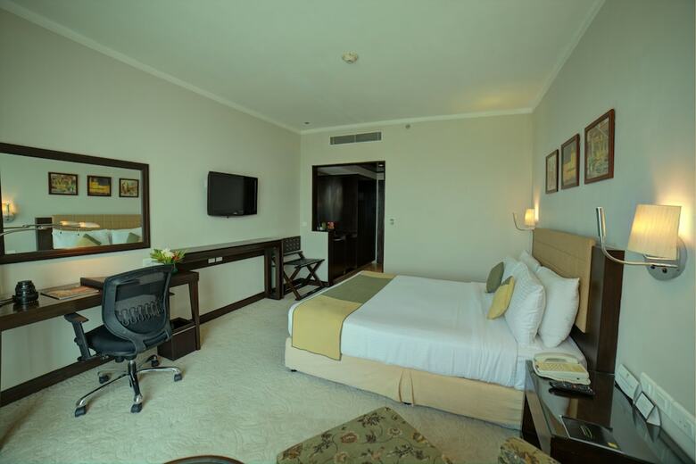 Goldfinch Hotel Delhi