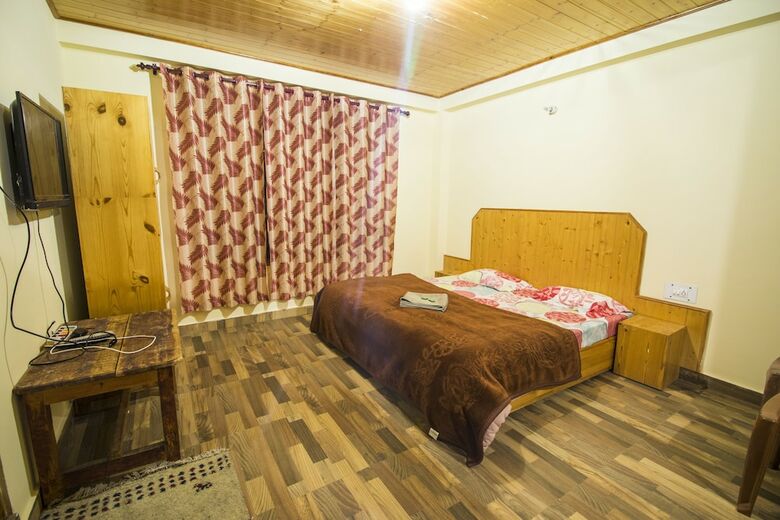 Hotel Paradise Guest House