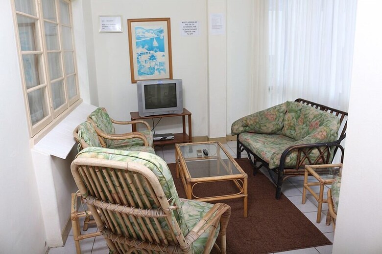 Apartamentos Beach Mansion 5