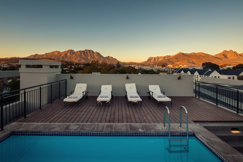 The Den Apartments By Cape Summer Villas