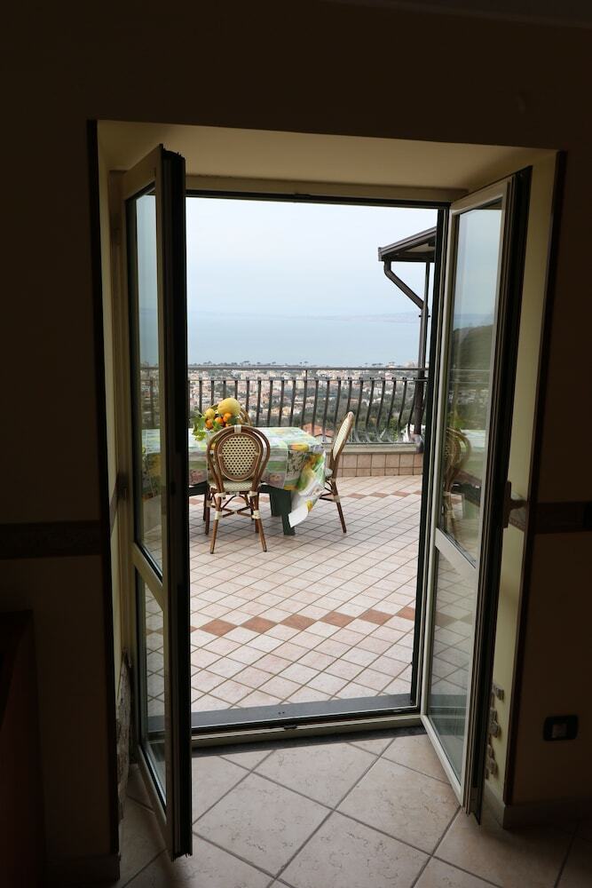 Apartamento Nice Appartment Seaview Sorrento