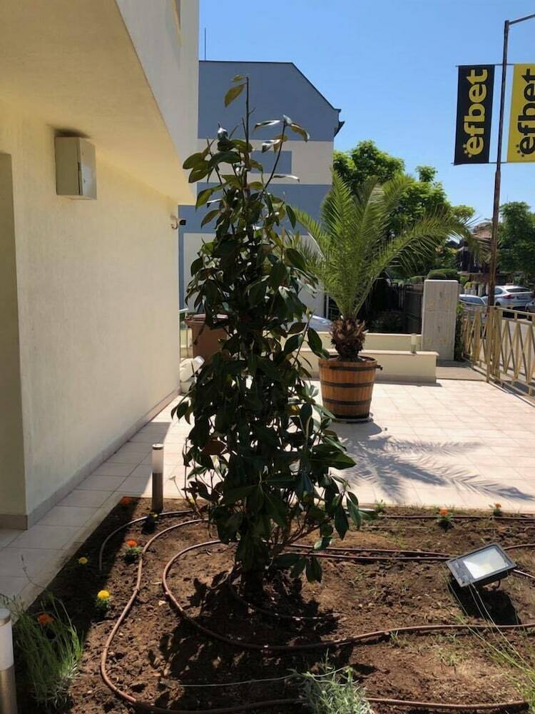 Hotel Apolonis