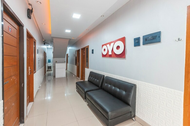 Hotel Oyo 1070 Kuningan Residence
