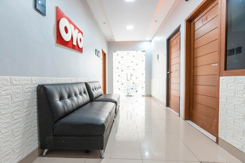 Hotel Oyo 1070 Kuningan Residence