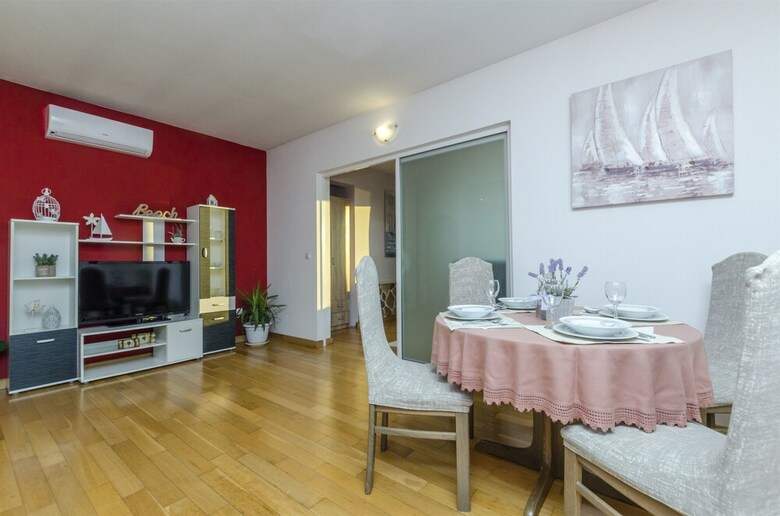 Apartments Bluesun