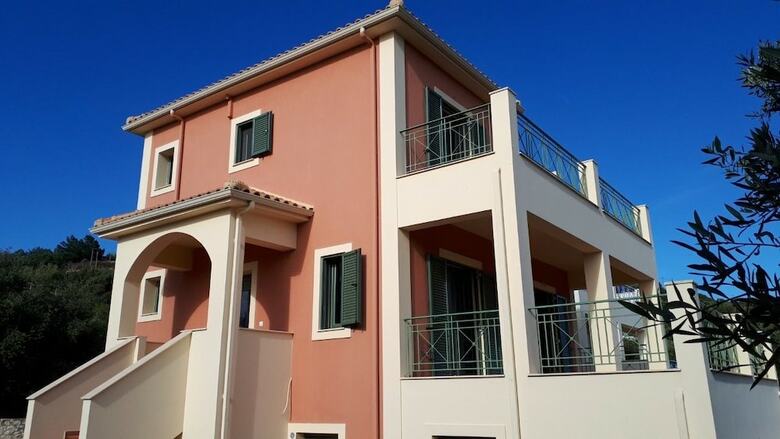 Villa Elaionas 1