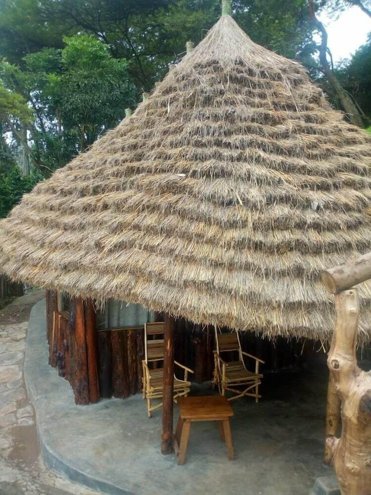 Hostal Lacam Lodge