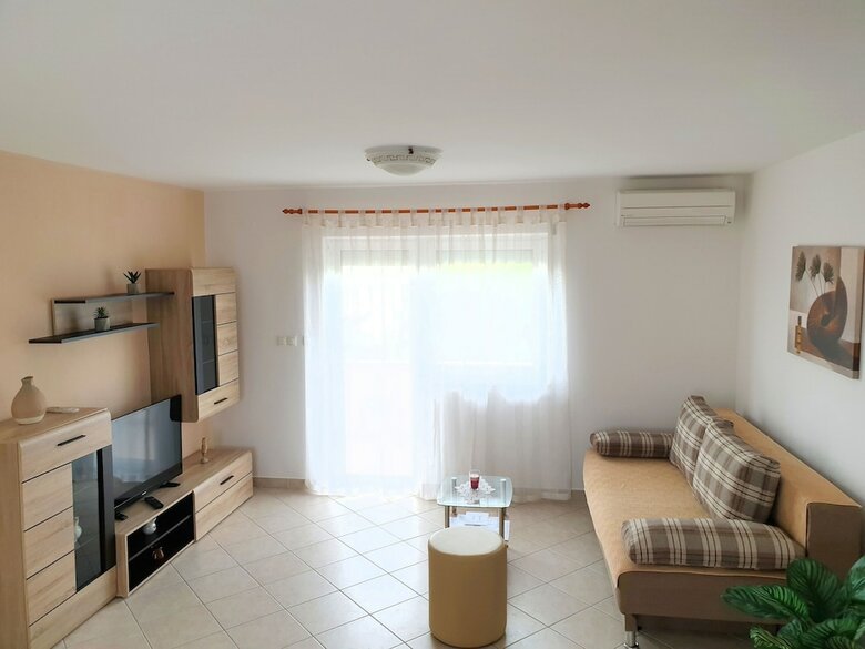 Apartment Lukaric