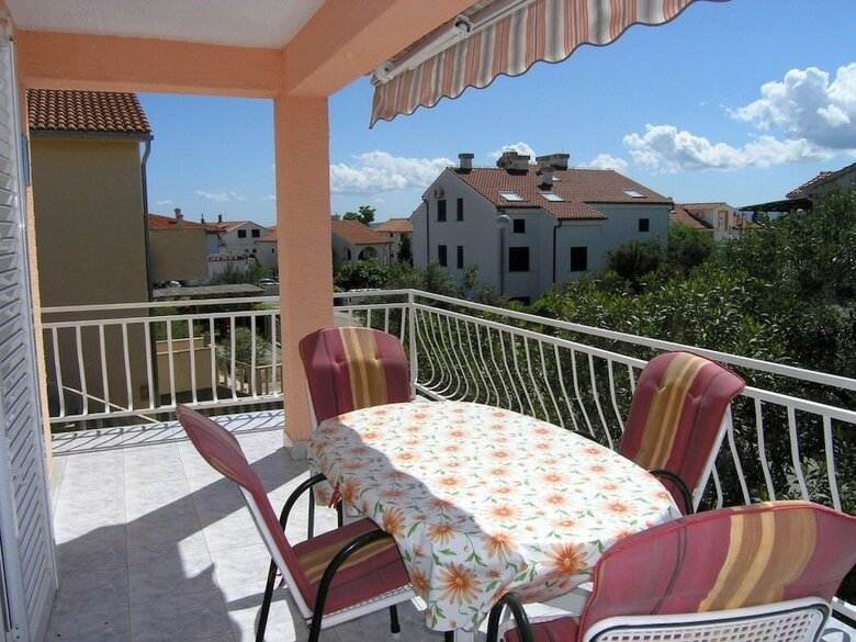 Apartments Bakran