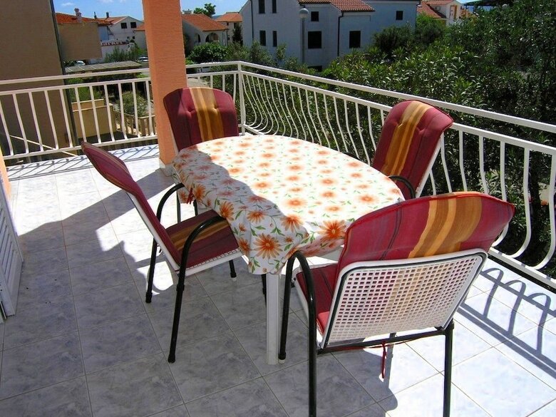 Apartments Bakran