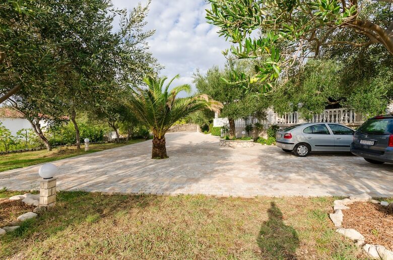 Apartments Anka