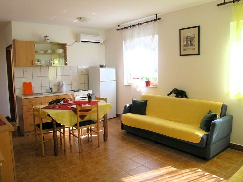 Apartments Hr?ina
