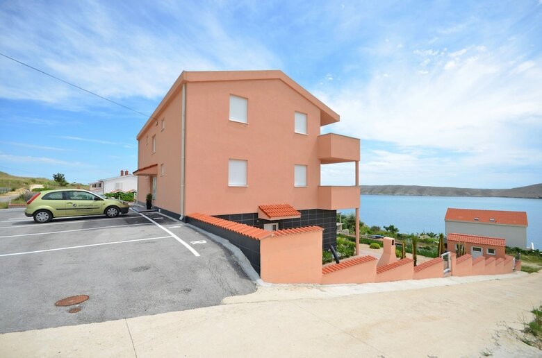 Apartments Bo?ica