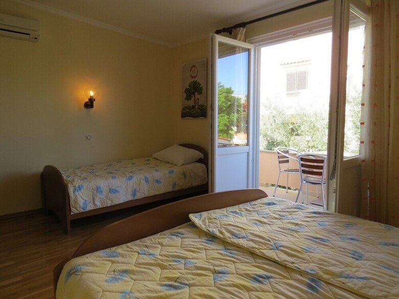 Apartment And Rooms Amenka