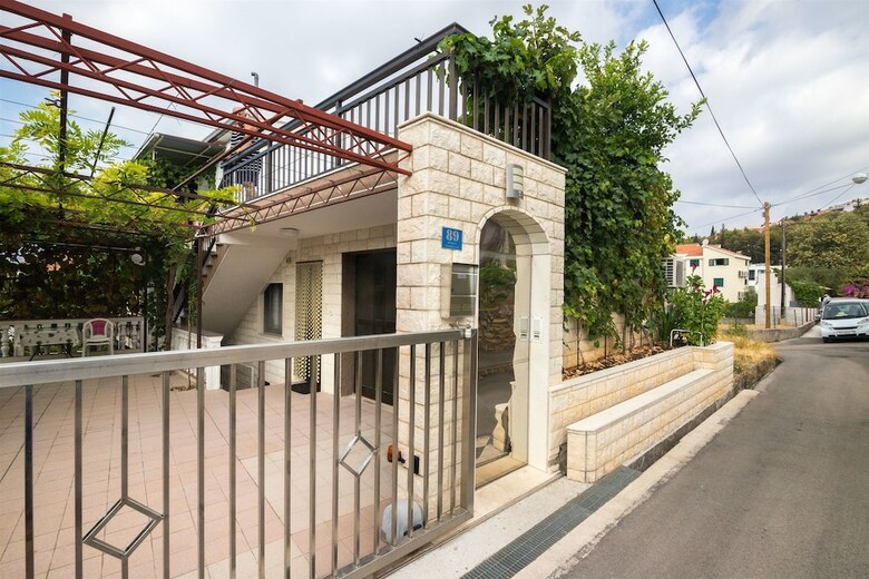 Apartment Knez