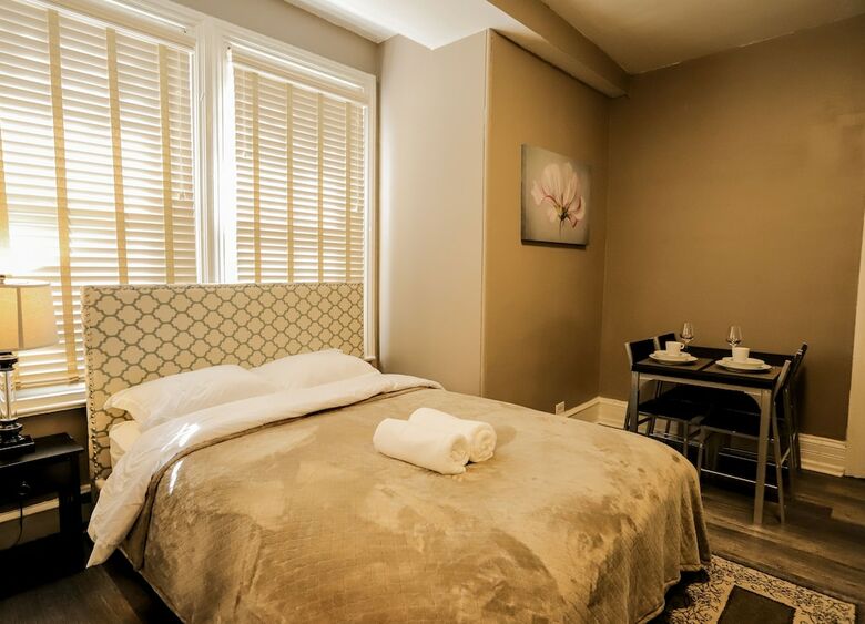 Midtown Suites