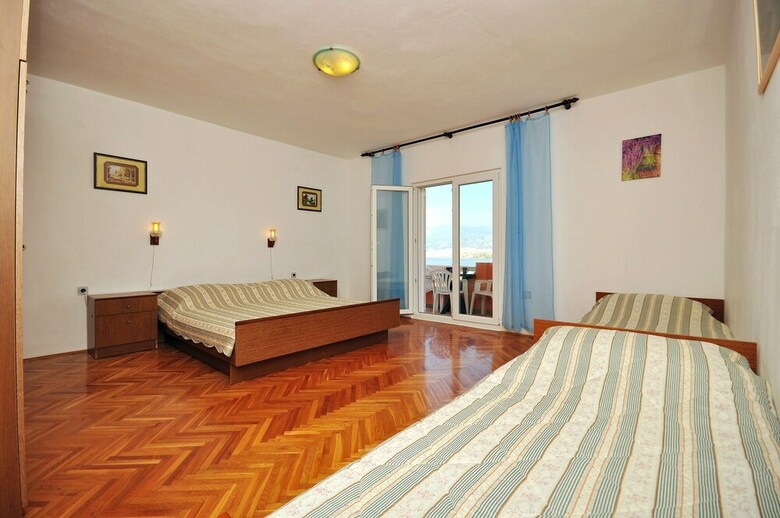 Apartments Bla?enka