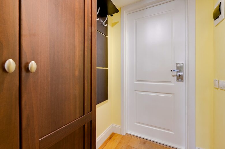Colorspb Aparthotel Consular House