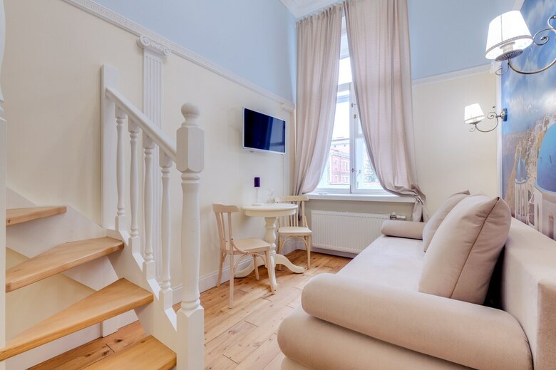 Colorspb Aparthotel Consular House