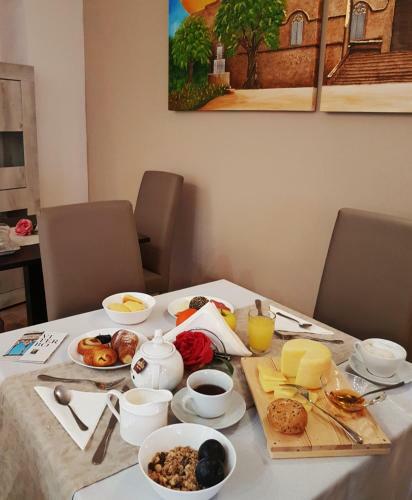 Le Undici Rose Hotel