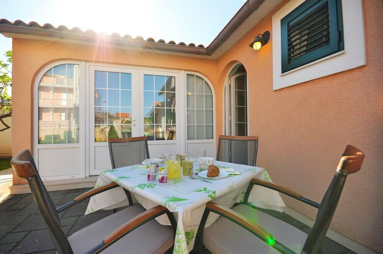 Apartments Gorana