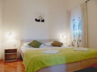 Apartments Luna