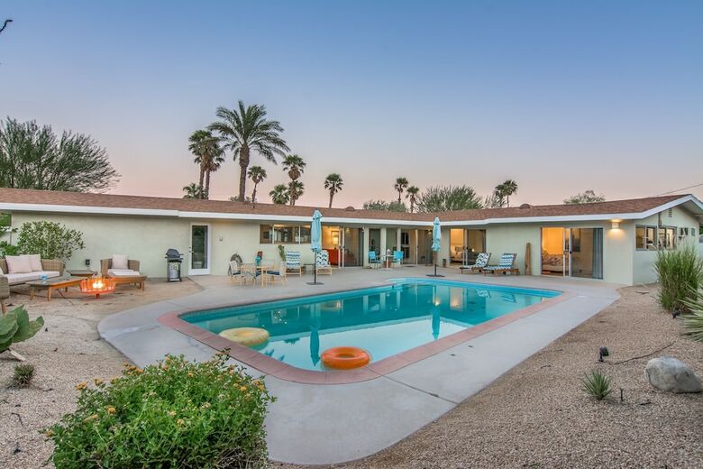 Desert Coral Oasis Three Bedroom House