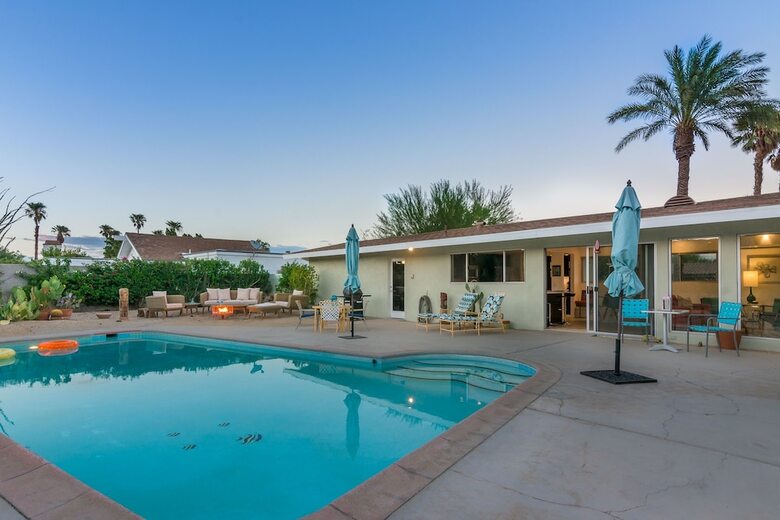 Desert Coral Oasis Three Bedroom House