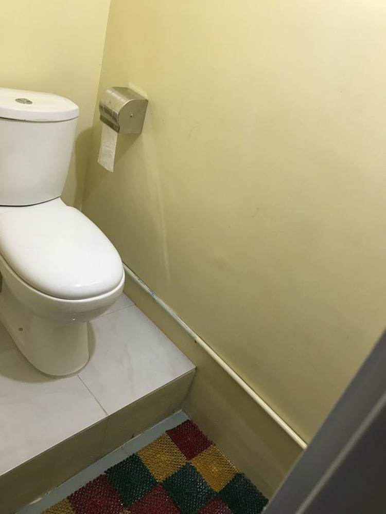 Hotel King's Lodging House And Restaurant