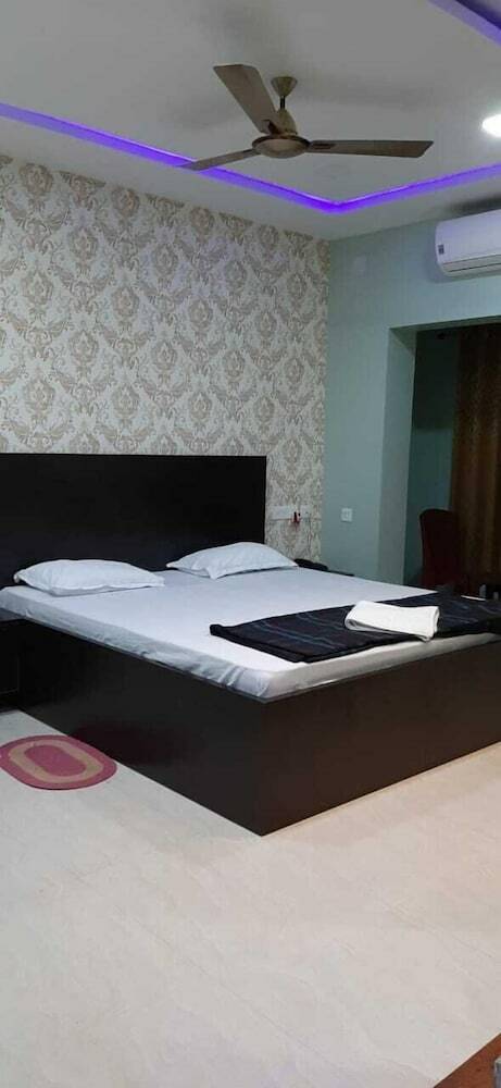 Hotel Nirmala Residency