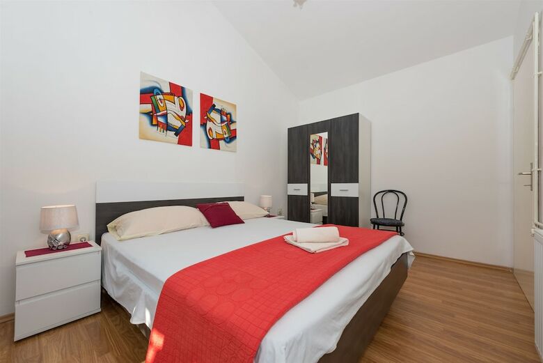 Apartments Mileva