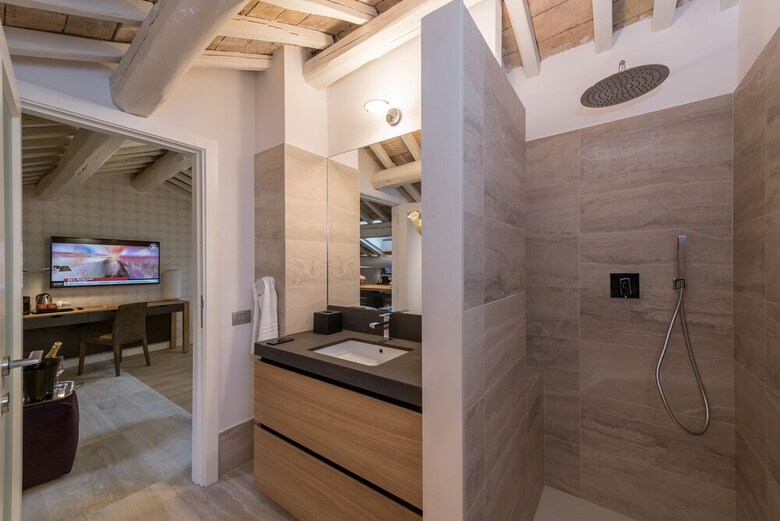 Hotel Laurina 33