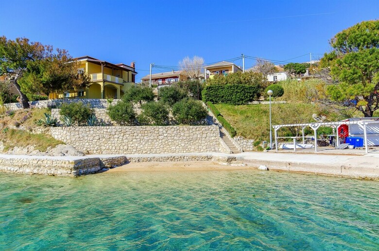 Apartamentos House Sre?ko