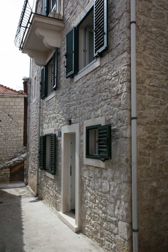 Apartamentos House Sonja