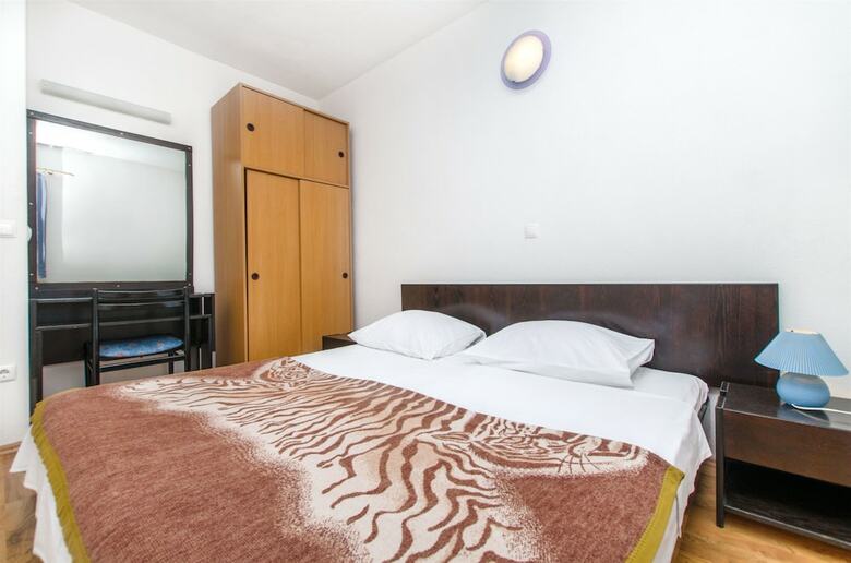 Apartments Matko