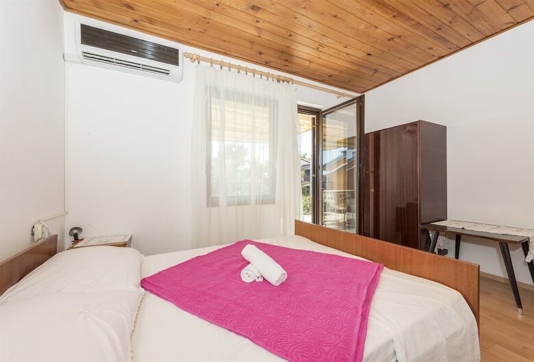 Apartments Desa