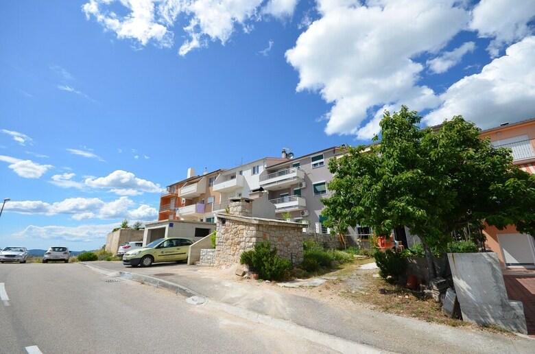 Apartments Divna