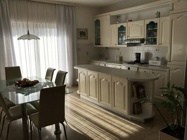 Apartments Ton?i