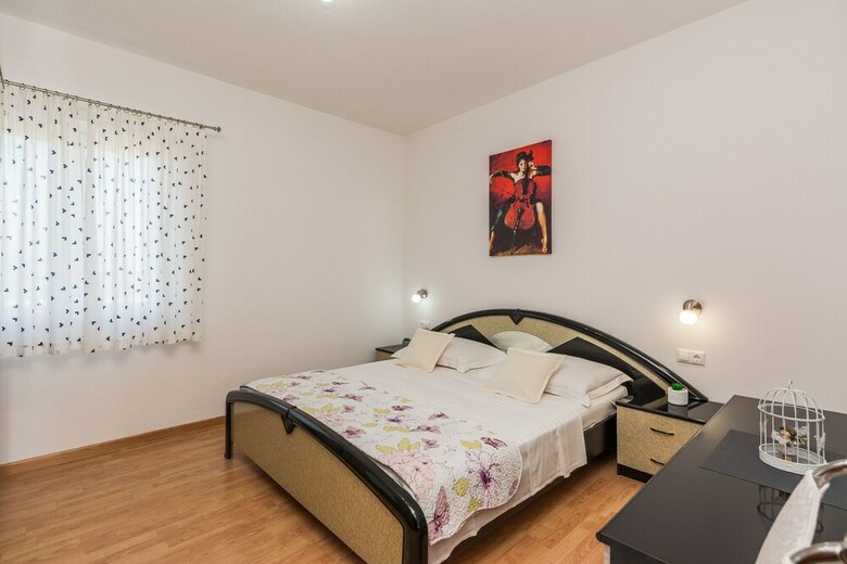 Apartments Ivan